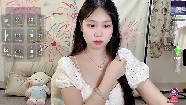 Snapshot of xiaoguai99 chatting on 07-22-26, 06:27 xiaoguai99 online show from 07-22-26, 06:27