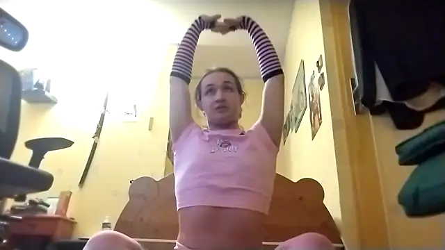 Snapshot of julialafemboy59 chatting on 01-12-26, 01:27 julialafemboy59 online show from 01-12-26, 01:27