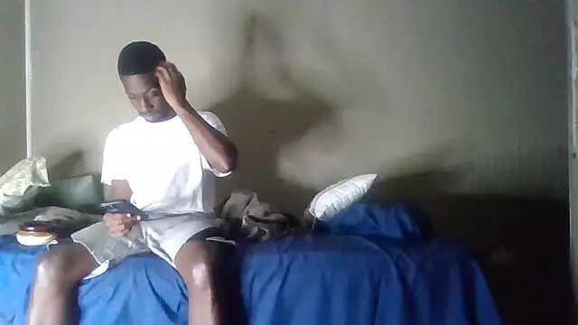 Snapshot of Quuwavve chatting on 03-13-26, 09:27 Quuwavve online show from 03-13-26, 09:27