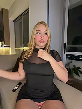 Snapshot of karymoron chatting on 04-20-26, 05:32 karymoron online show from 04-20-26, 05:32