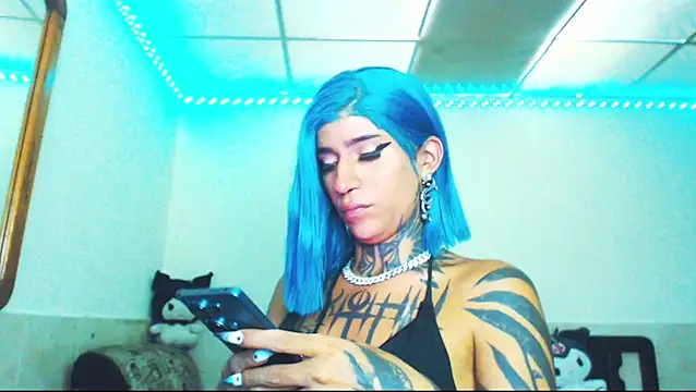 jazmin wolf online show from 07-14-26, 04:45