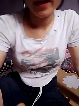 Snapshot of Asami_6868 chatting on 07-07-26, 07:23 Asami 6868 online show from 07-07-26, 07:23