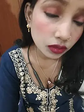 Snapshot of SA-K-SHI chatting on 06-12-26, 04:39 SA-K-SHI online show from 06-12-26, 04:39