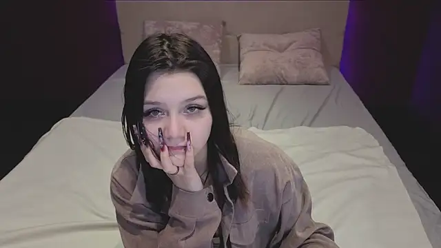 xxxnaughtyfoxyxxx online show from 02-13-26, 10:22