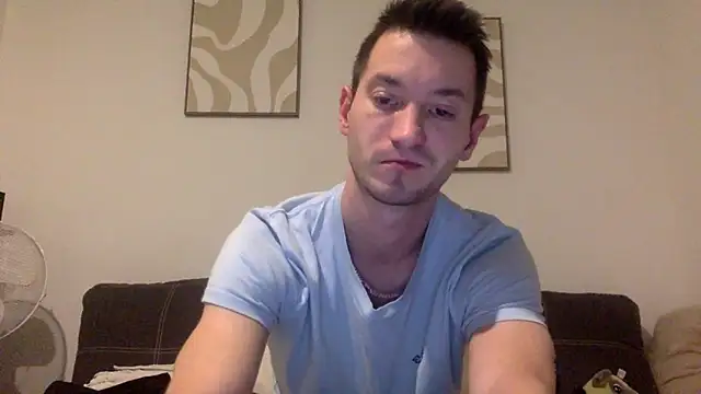 Snapshot of batschi0512 chatting on 01-31-26, 11:14 batschi0512 online show from 01-31-26, 11:14