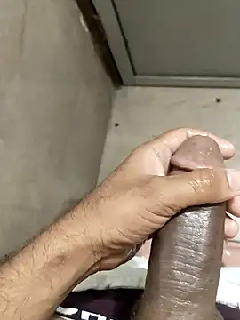 Snapshot of 8inchhere chatting on 03-20-26, 05:29 8inchhere online show from 03-20-26, 05:29