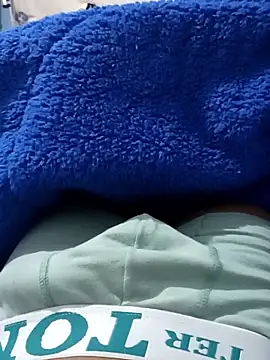 Snapshot of AmbientRha chatting on 01-16-26, 01:09 AmbientRha online show from 01-16-26, 01:09