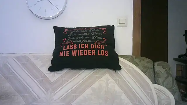 Snapshot of lolipopmaria chatting on 01-18-26, 07:23 lolipopmaria online show from 01-18-26, 07:23