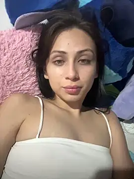 Snapshot of diosa_cristal_ chatting on 02-08-26, 02:37 diosa cristal online show from 02-08-26, 02:37