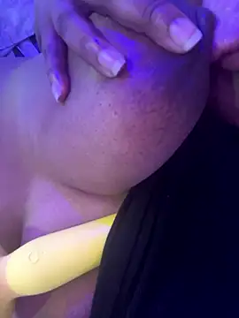 FlowersinEunoia online show from 01-08-26, 04:37