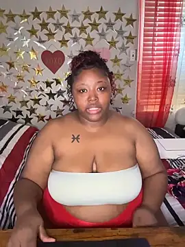 Chocolatebunnyxx96 online show from 02-16-26, 05:31