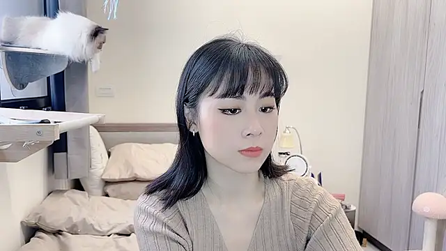 Snapshot of BabyOneDaily chatting on 03-18-26, 02:37 BabyOneDaily online show from 03-18-26, 02:37