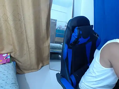 Snapshot of holly_oreo chatting on 07-23-26, 11:08 holly oreo online show from 07-23-26, 11:08