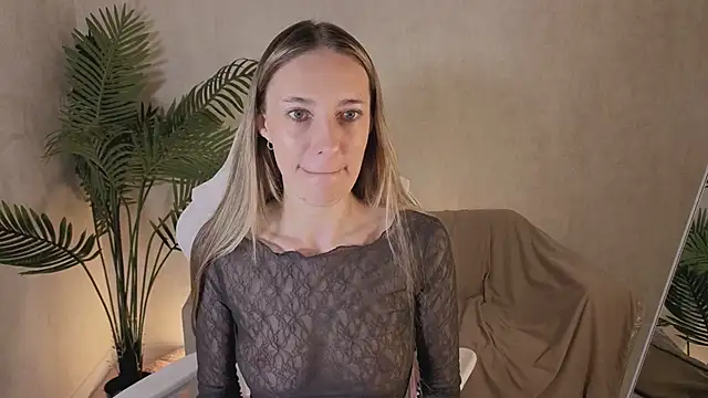 Snapshot of Ava_Ridge chatting on 01-11-26, 08:52 Ava Ridge online show from 01-11-26, 08:52