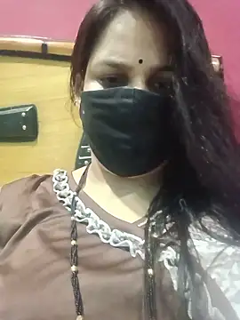 Snapshot of 01Roshani chatting on 06-16-26, 09:56 01Roshani online show from 06-16-26, 09:56