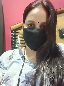 Snapshot of 01Roshani chatting on 06-28-26, 07:47 01Roshani online show from 06-28-26, 07:47