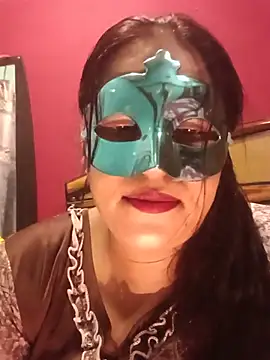 Snapshot of 01Roshani chatting on 07-14-26, 05:40 01Roshani online show from 07-14-26, 05:40