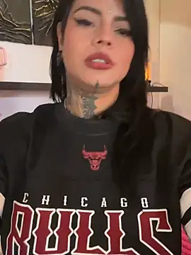 ReynaTatty online show from 03-18-26, 09:12