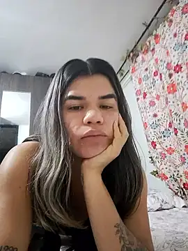 Snapshot of laperracobarde chatting on 01-17-26, 07:28 laperracobarde online show from 01-17-26, 07:28