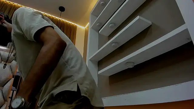 Snapshot of james__walsh chatting on 02-02-26, 07:45 james walsh online show from 02-02-26, 07:45