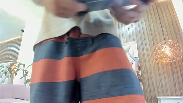 Snapshot of james__walsh chatting on 02-18-26, 07:10 james walsh online show from 02-18-26, 07:10