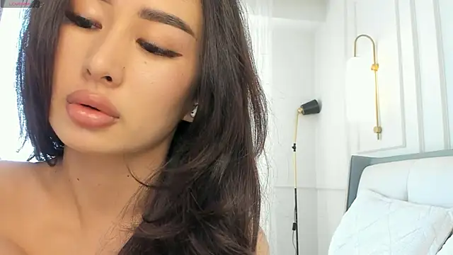 Snapshot of SayokoMia_S chatting on 02-14-26, 09:17 SayokoMia S online show from 02-14-26, 09:17