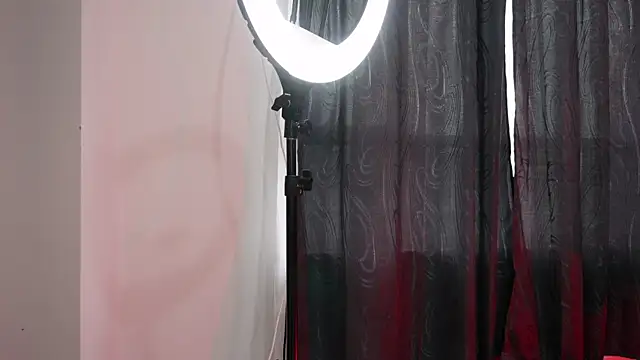 zoe westxx online show from 01-06-26, 07:06