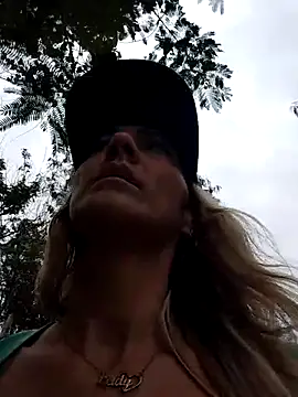 Snapshot of Monita_Med chatting on 03-27-26, 12:49 Monita Med online show from 03-27-26, 12:49