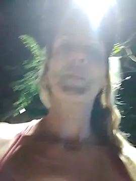 Snapshot of Monita_Med chatting on 03-30-26, 01:06 Monita Med online show from 03-30-26, 01:06