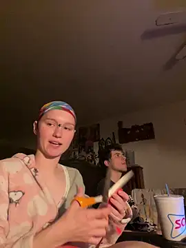 Snapshot of SugarNCinnamon chatting on 02-27-26, 12:43 SugarNCinnamon online show from 02-27-26, 12:43