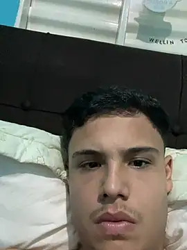 Wellington00  online show from 02-13-26, 01:23