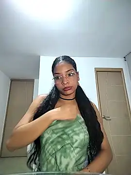 KATALINA SANTANA  online show from 05-15-26, 12:17