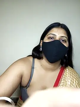 Snapshot of Kushi_Sharmaa chatting on 02-12-26, 05:13 Kushi Sharmaa online show from 02-12-26, 05:13