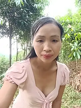 Snapshot of xiaogoal chatting on 06-15-26, 10:28 xiaogoal online show from 06-15-26, 10:28