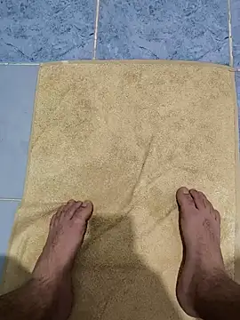 lyonnqw online show from 01-08-26, 05:15