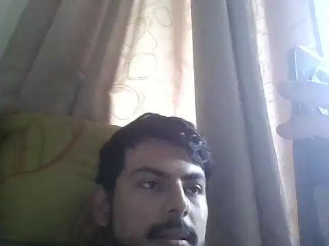 Snapshot of Mateotubbe chatting on 05-14-26, 09:43 Mateotubbe online show from 05-14-26, 09:43