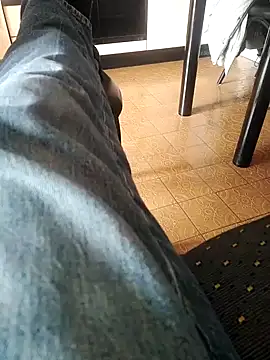 Snapshot of Sweet_Daddy_John chatting on 03-03-26, 11:38 Sweet Daddy John online show from 03-03-26, 11:38