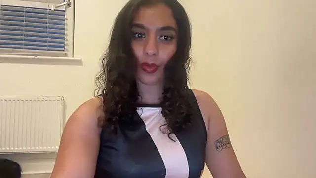 fayfay21xh online show from 04-26-26, 08:17