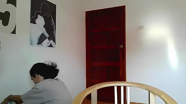 Snapshot of DeusGoth chatting on 05-06-26, 08:25 DeusGoth online show from 05-06-26, 08:25