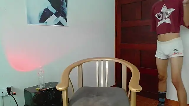 Snapshot of DeusGoth chatting on 05-16-26, 08:07 DeusGoth online show from 05-16-26, 08:07