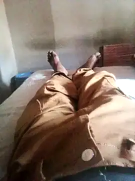 Snapshot of DaMike10 chatting on 02-12-26, 10:32 DaMike10 online show from 02-12-26, 10:32