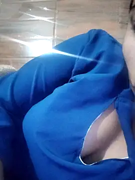 catstar143 online show from 03-26-26, 07:41