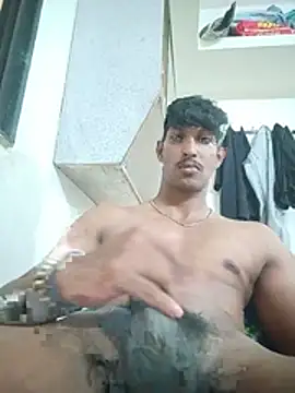 Snapshot of sunshine0000 chatting on 07-07-26, 02:32 sunshine0000 online show from 07-07-26, 02:32