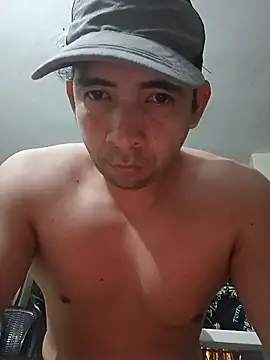 paladito01 online show from 04-08-26, 06:24