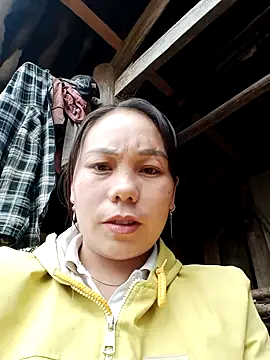 Snapshot of vanvan005 chatting on 01-19-26, 06:06 vanvan005 online show from 01-19-26, 06:06