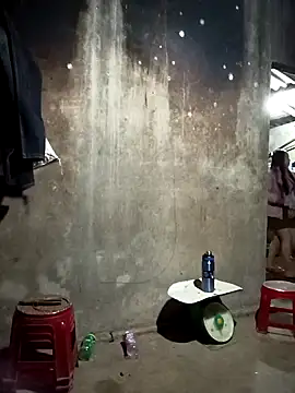 Snapshot of vanvan005 chatting on 03-08-26, 11:30 vanvan005 online show from 03-08-26, 11:30