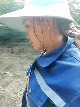 Snapshot of vanvan005 chatting on 03-31-26, 10:26 vanvan005 online show from 03-31-26, 10:26