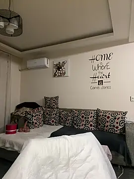 IRISWHITE17 online show from 02-09-26, 05:44