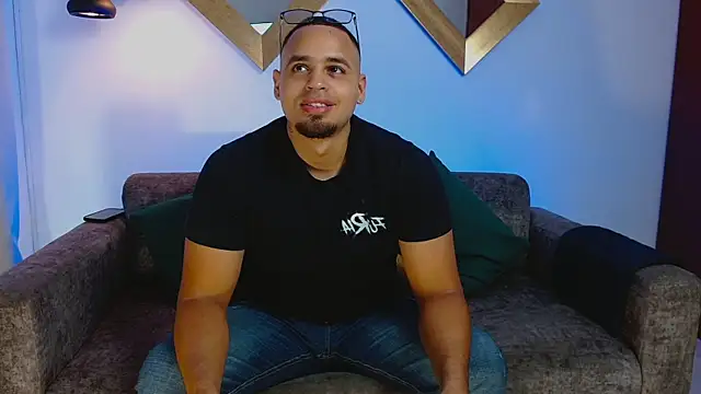 NikoSantoss online show from 01-07-26, 09:17