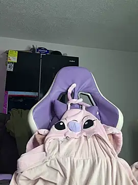 Stormi th online show from 02-11-26, 11:54